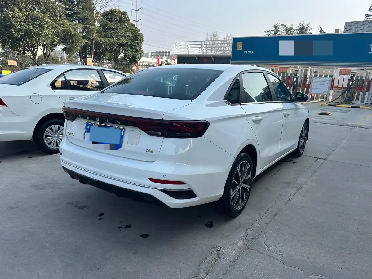 2022 Geely Emgrand 1.5L 114HP L4 CVT,autocango,china used car exporter,china ev exporter,chinese used car exporter,chinese used ev exporter