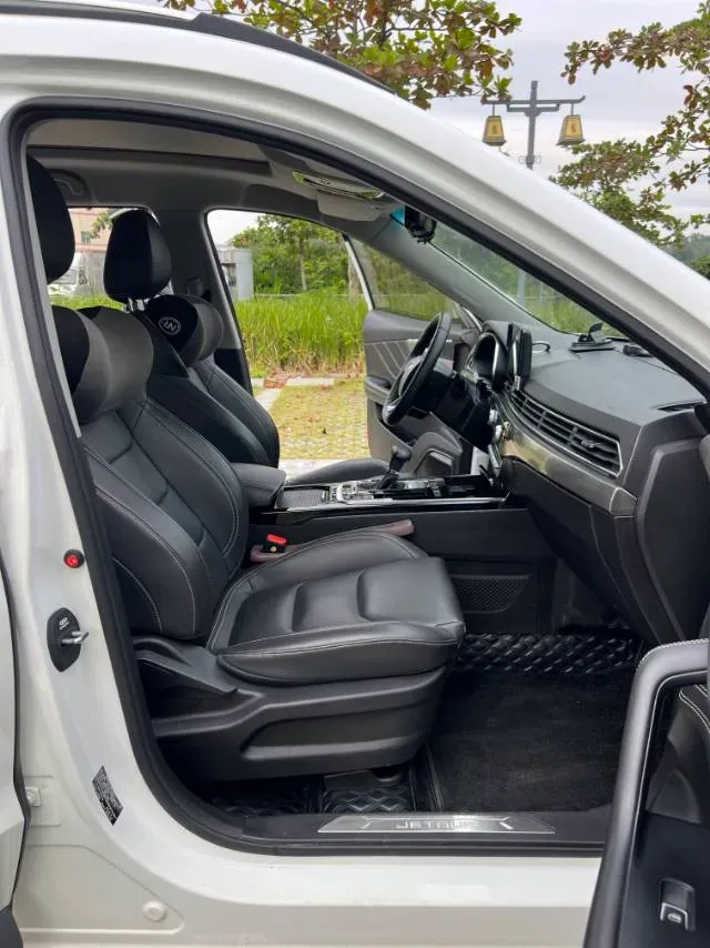 2020 Jetour X70S 1.5T 156HP L4 6DCT,autocango,china used car exporter,china ev exporter,chinese used car exporter,chinese used ev exporter