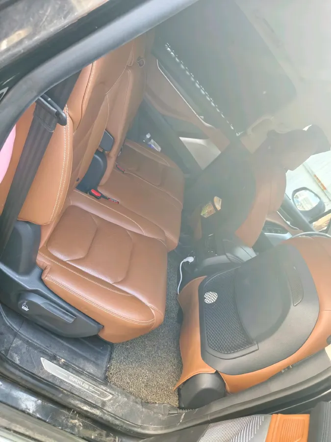 2017 MAXUS D90 2.0T 224HP L4 6AT,autocango,china used car exporter,china ev exporter,chinese used car exporter,chinese used ev exporter