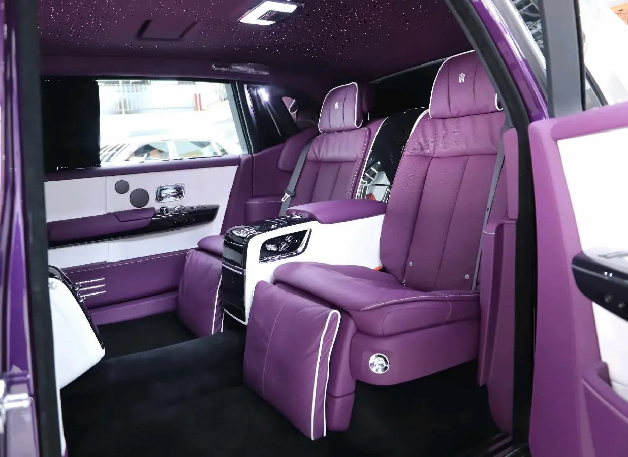 2018 Rolls-Royce Phantom 6.7T 571HP V12 8AT,autocango,china used car exporter,china ev exporter,chinese used car exporter,chinese used ev exporter