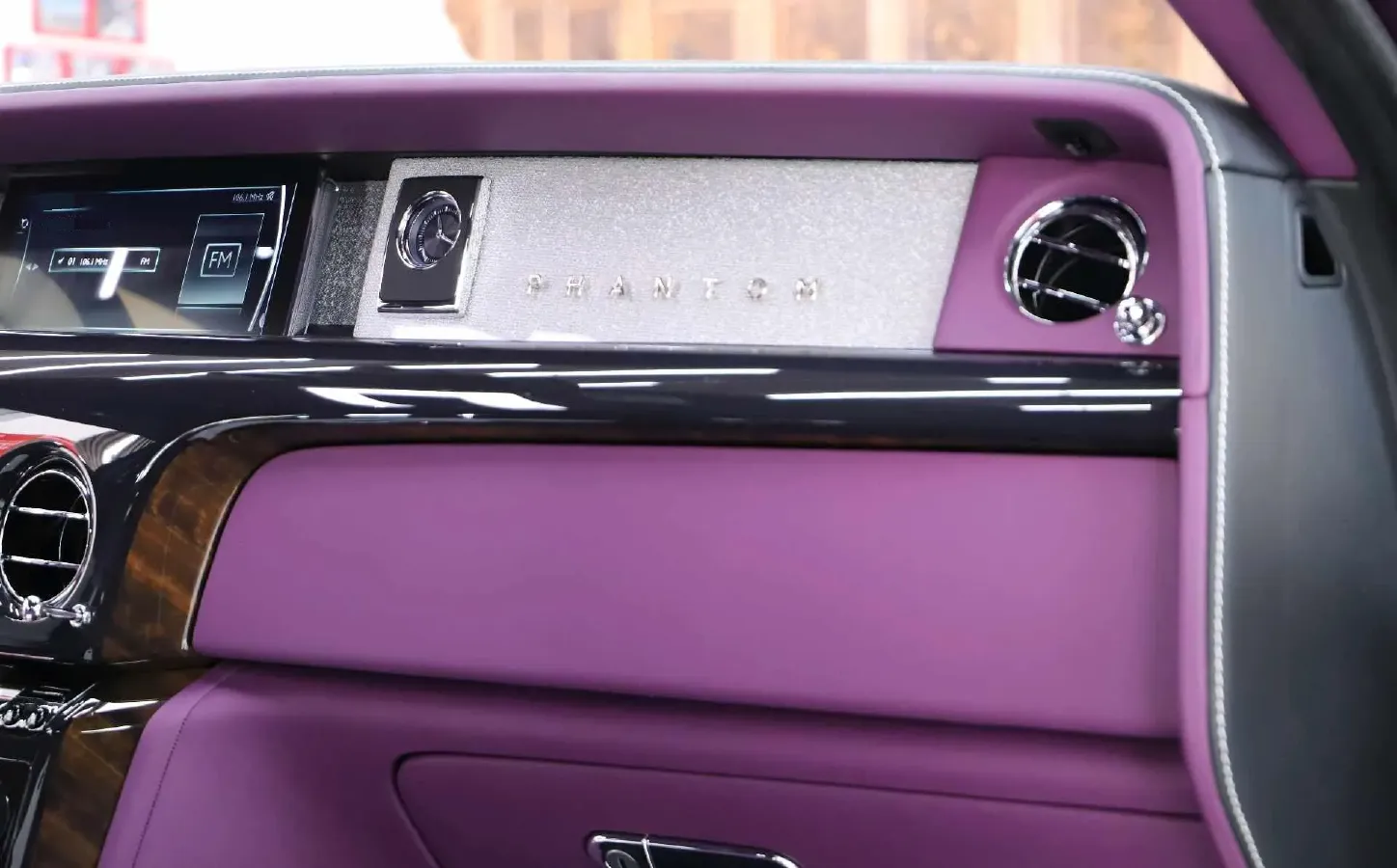 2018 Rolls-Royce Phantom 6.7T 571HP V12 8AT,autocango,china used car exporter,china ev exporter,chinese used car exporter,chinese used ev exporter