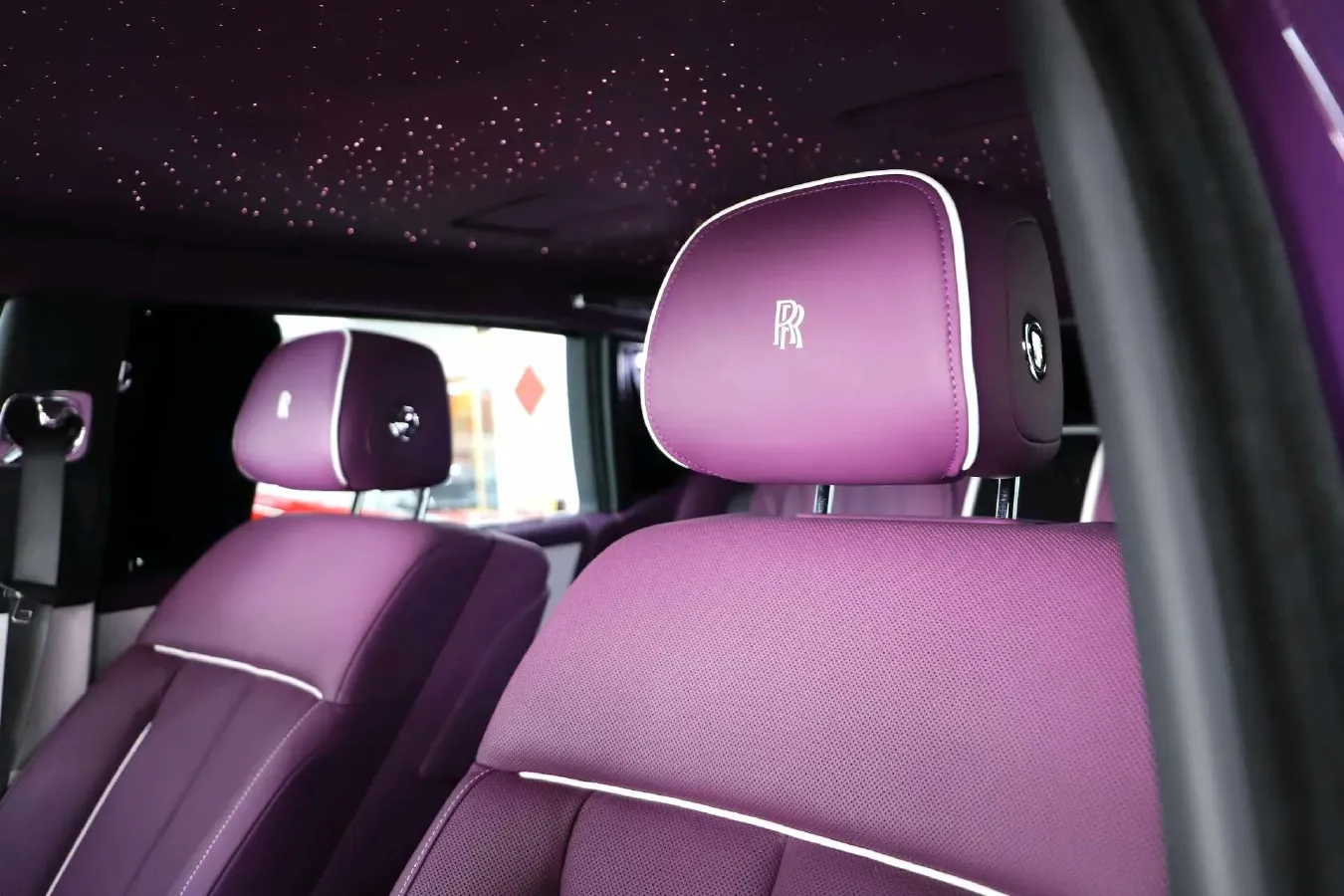 2018 Rolls-Royce Phantom 6.7T 571HP V12 8AT,autocango,china used car exporter,china ev exporter,chinese used car exporter,chinese used ev exporter