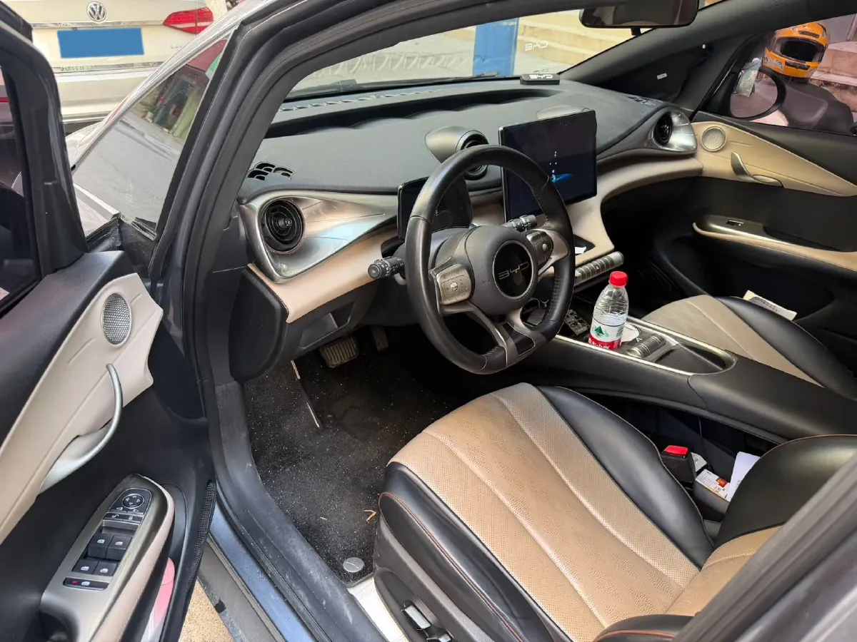 2023 BYD Dolphin BEV 44.928KWH,autocango,china used car exporter,china ev exporter,chinese used car exporter,chinese used ev exporter