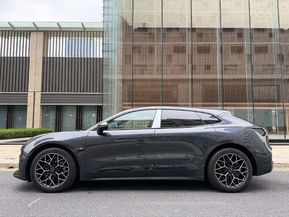 2026 Zeekr 001 BEV,autocango,china used car exporter,china ev exporter,chinese used car exporter,chinese used ev exporter