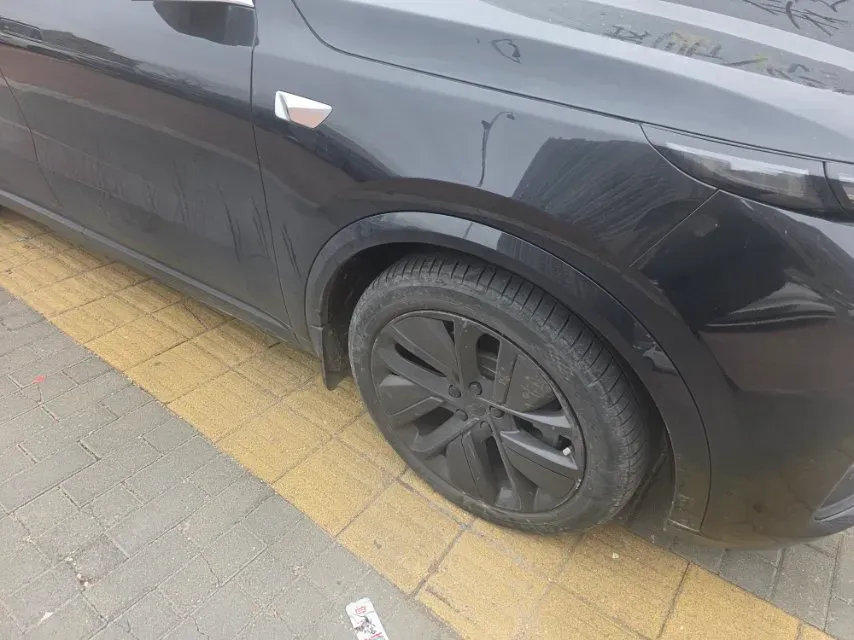 2024 Li L9 Range Extended 154HP REEV 52.3KWH,autocango,china used car exporter,china ev exporter,chinese used car exporter,chinese used ev exporter