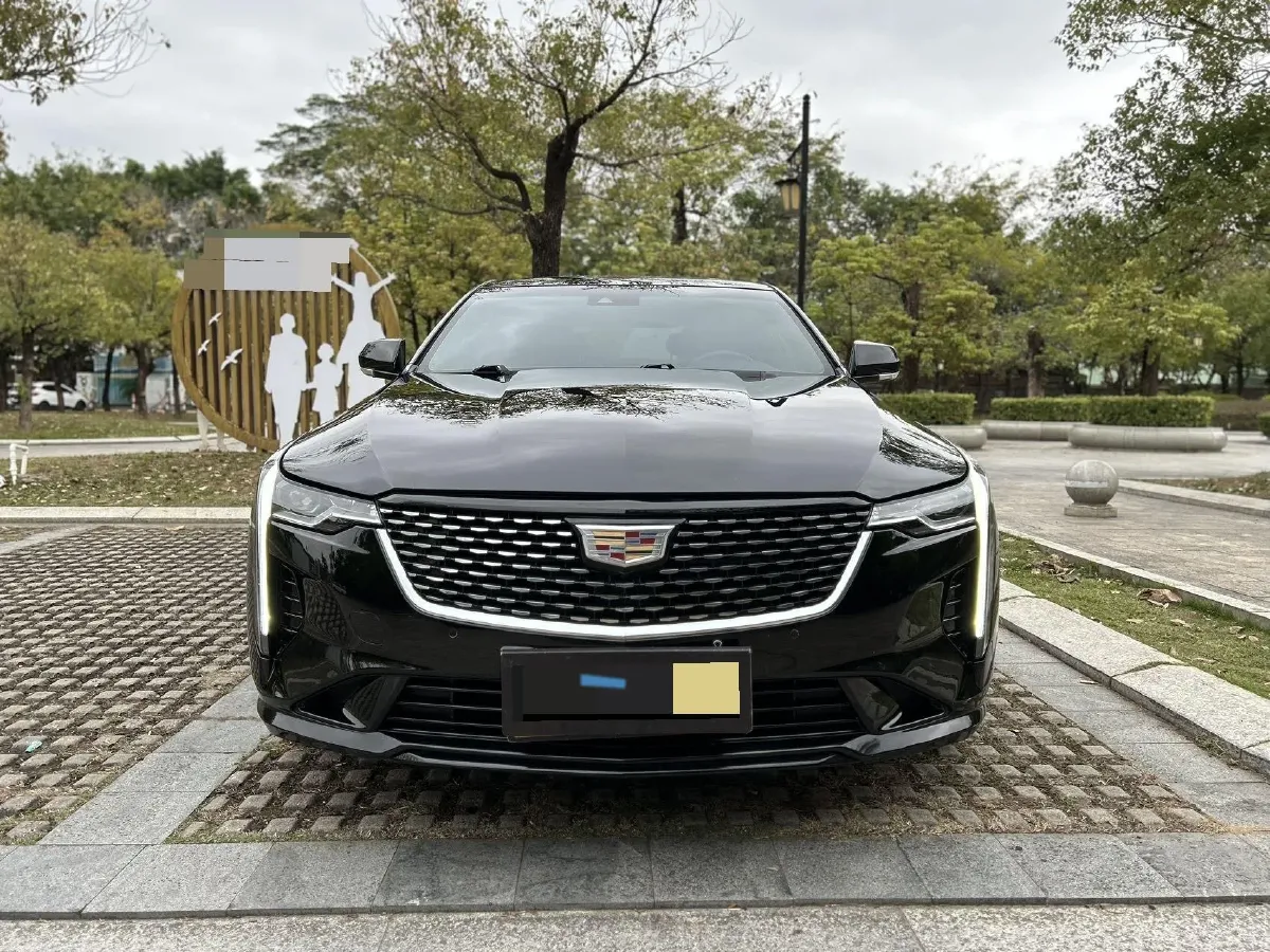 2022 Cadillac CT4 2.0T 237HP L4 8AT,autocango,china used car exporter,china ev exporter,chinese used car exporter,chinese used ev exporter