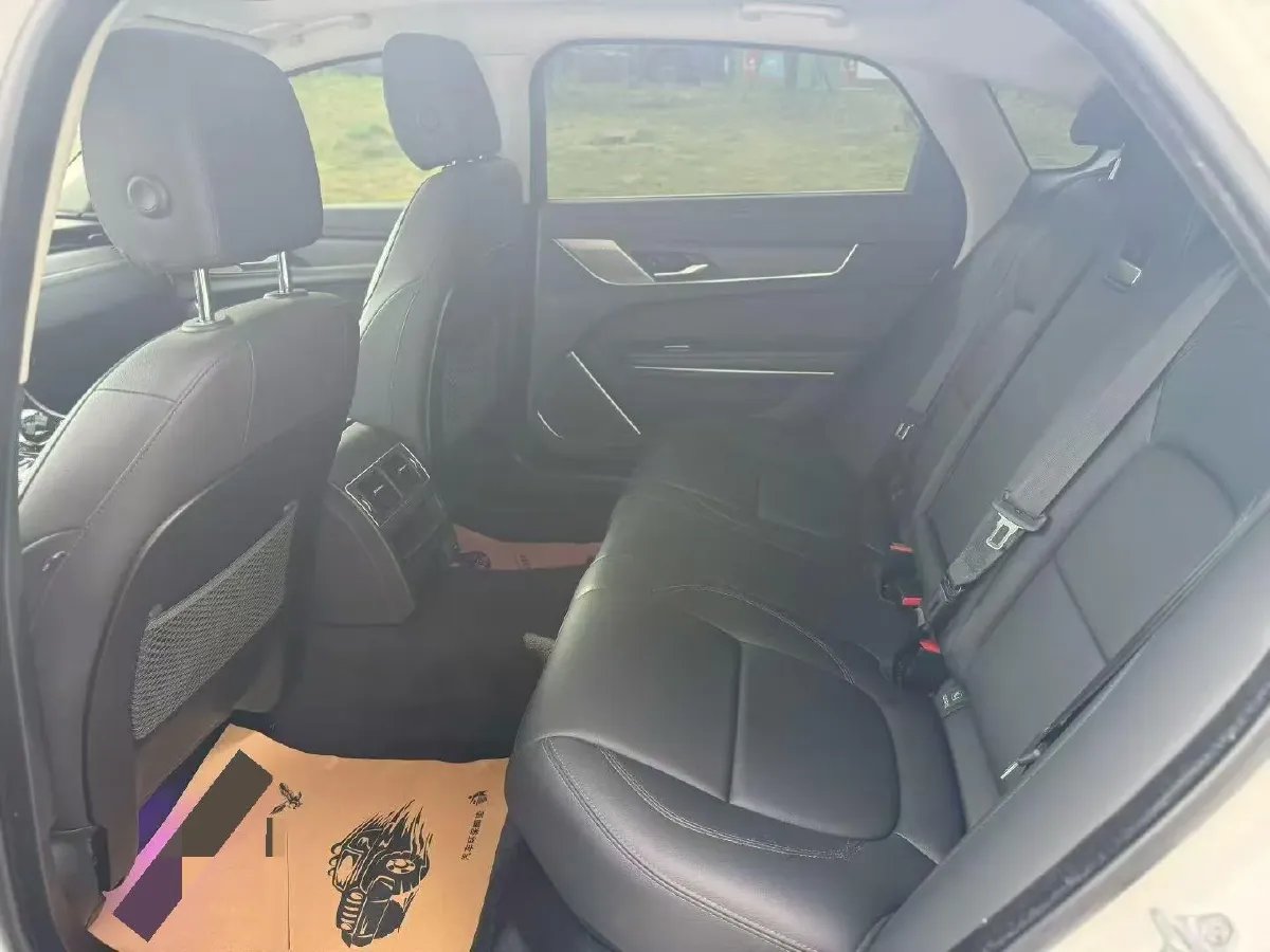 2021 Jaguar XFL 2.0T 200HP L4 8AT,autocango,china used car exporter,china ev exporter,chinese used car exporter,chinese used ev exporter