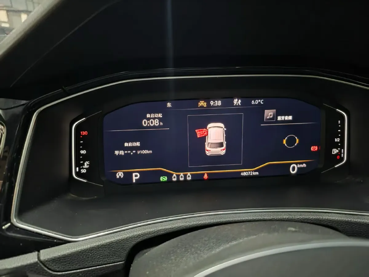 2022 Volkswagen T-Roc 1.4T 150HP L4 7DCT,autocango,china used car exporter,china ev exporter,chinese used car exporter,chinese used ev exporter