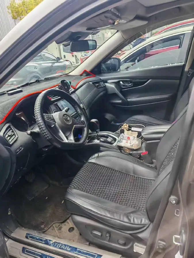 2021 Nissan X-Trail 2.0L 151HP L4 CVT,autocango,china used car exporter,china ev exporter,chinese used car exporter,chinese used ev exporter