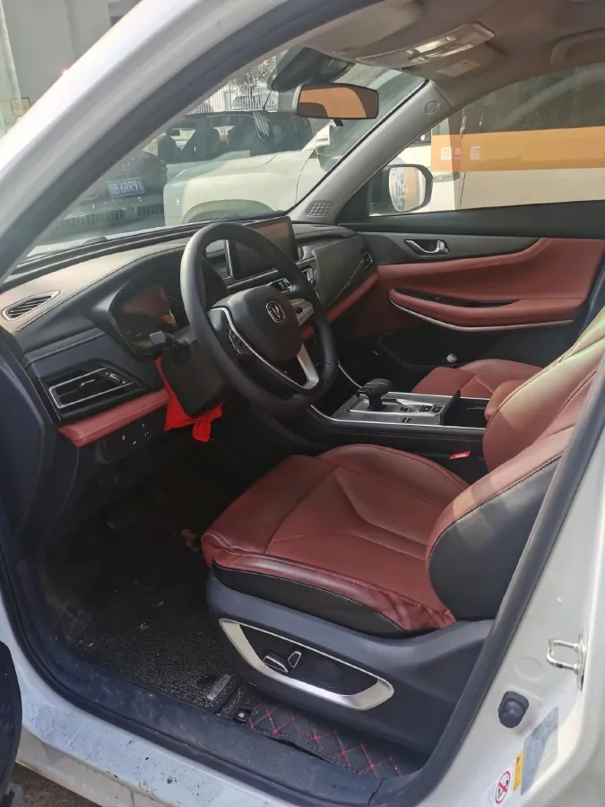 2024 ChangAn CS75 1.5T 188HP L4 7DCT,autocango,china used car exporter,china ev exporter,chinese used car exporter,chinese used ev exporter