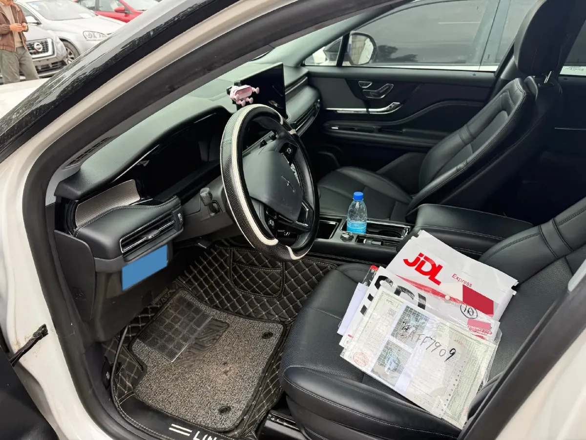 2021 Lincoln Corsair 1.5T 167HP L3 E-CVT PHEV 15.12KWH,autocango,china used car exporter,china ev exporter,chinese used car exporter,chinese used ev exporter