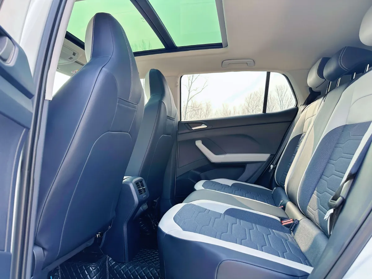 2026 Volkswagen Tharu 1.5L 110HP L4 6AT,autocango,china used car exporter,china ev exporter,chinese used car exporter,chinese used ev exporter