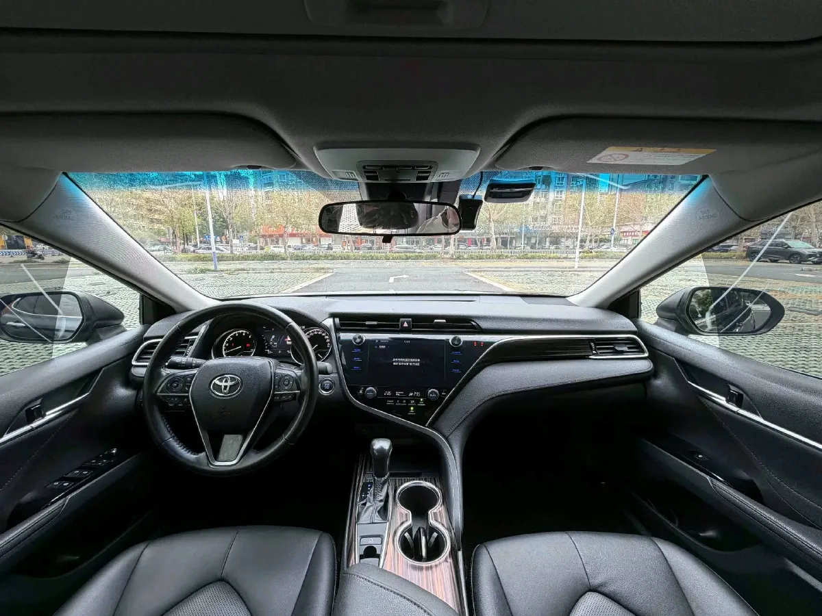 2019 Toyota Camry 2.0L 178HP L4 CVT,autocango,china used car exporter,china ev exporter,chinese used car exporter,chinese used ev exporter