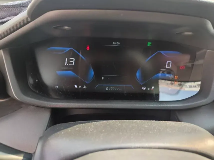 2024 DongFeng Aeolus YiXuan 1.5L 125HP L4 6DCT,autocango,china used car exporter,china ev exporter,chinese used car exporter,chinese used ev exporter