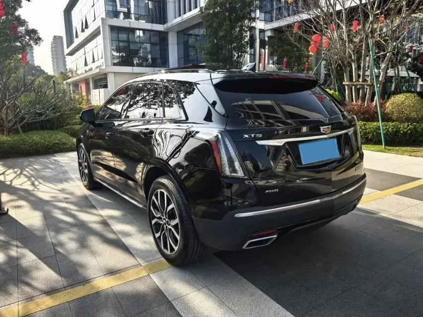 2022 Cadillac XT5 2.0T 237HP L4 9AT,autocango,china used car exporter,china ev exporter,chinese used car exporter,chinese used ev exporter