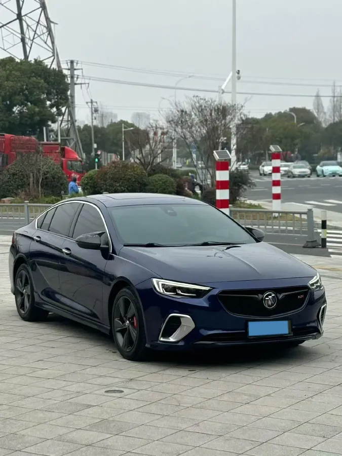 2019 Buick Regal 2.0T 261HP L4 9AT,autocango,china used car exporter,china ev exporter,chinese used car exporter,chinese used ev exporter