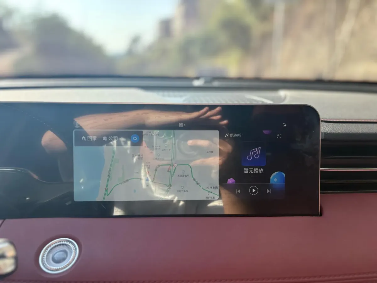 2024 Jetour X70 Plus 1.6T 197HP L4 7DCT,autocango,china used car exporter,china ev exporter,chinese used car exporter,chinese used ev exporter