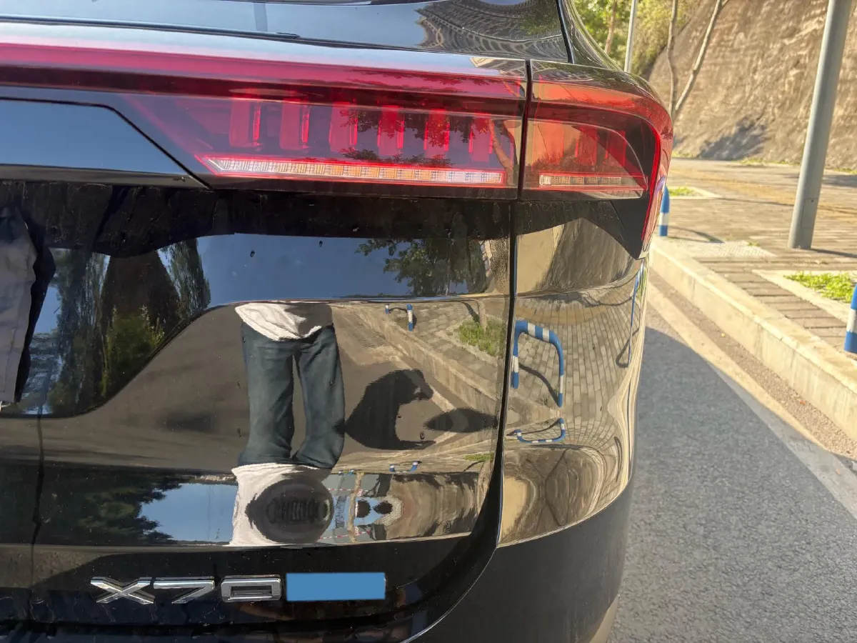 2024 Jetour X70 Plus 1.6T 197HP L4 7DCT,autocango,china used car exporter,china ev exporter,chinese used car exporter,chinese used ev exporter