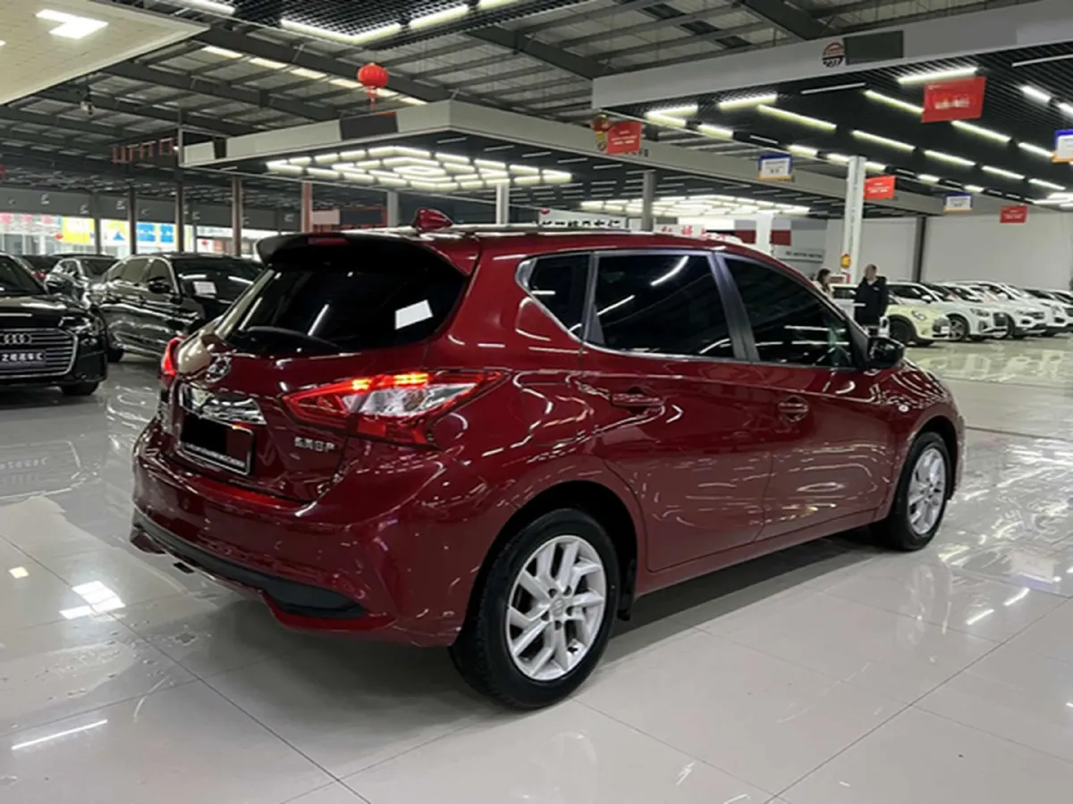 2021 Nissan Tiida 1.6L 122HP L4 CVT,autocango,china used car exporter,china ev exporter,chinese used car exporter,chinese used ev exporter