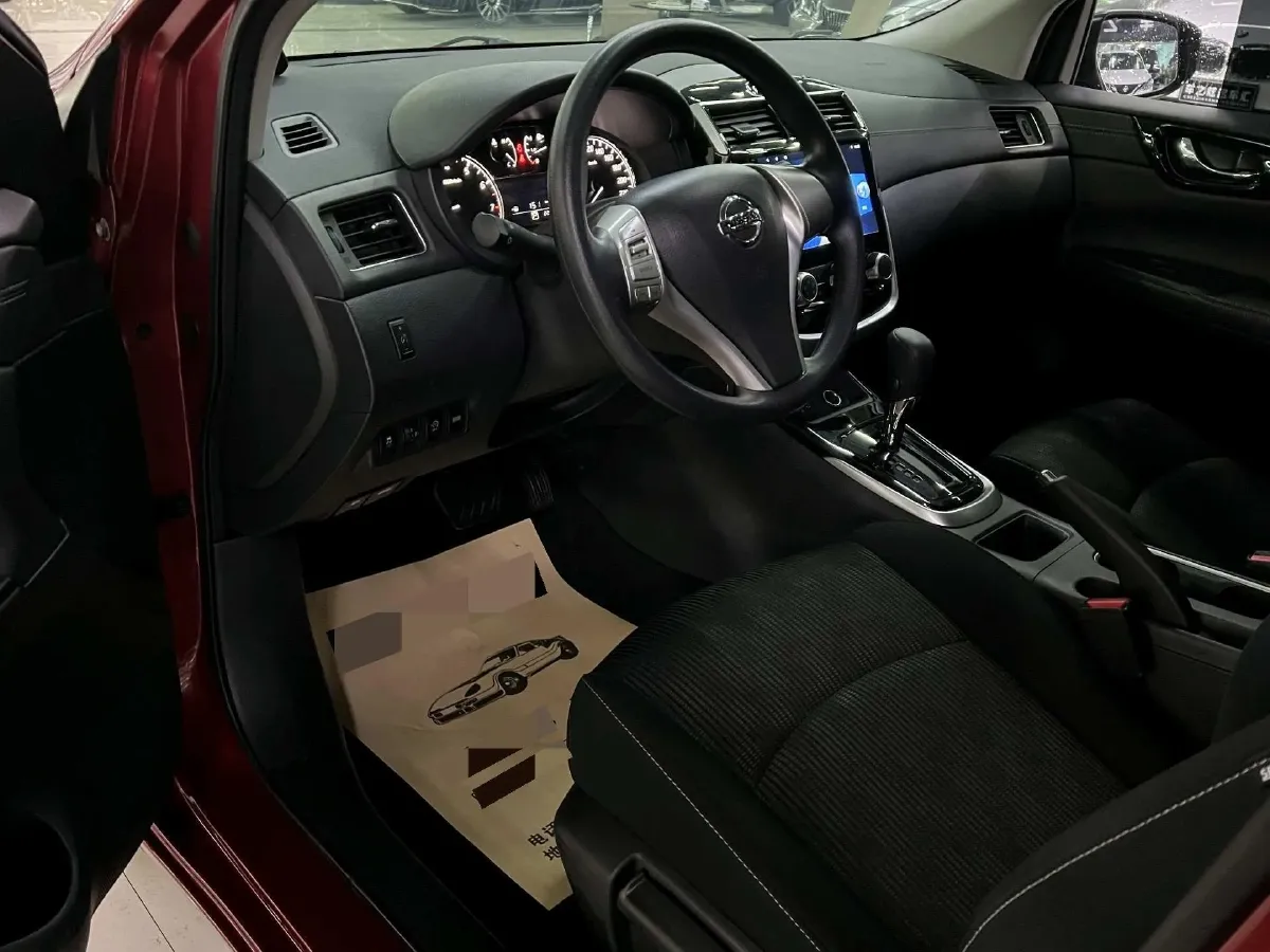 2021 Nissan Tiida 1.6L 122HP L4 CVT,autocango,china used car exporter,china ev exporter,chinese used car exporter,chinese used ev exporter