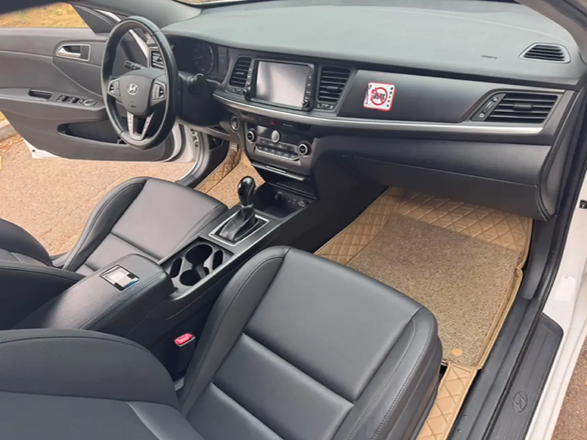 2017 Hyundai Mistra 1.8L 143HP L4 6AT,autocango,china used car exporter,china ev exporter,chinese used car exporter,chinese used ev exporter