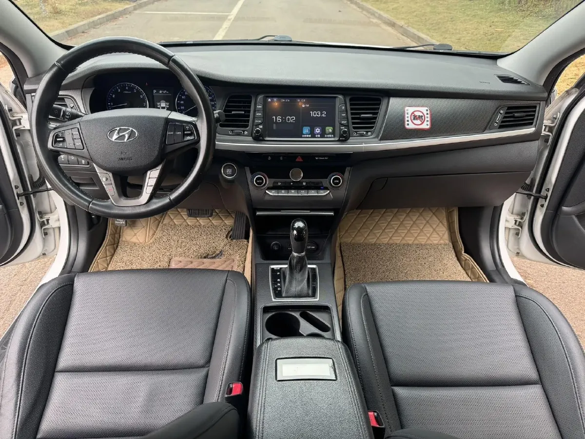 2017 Hyundai Mistra 1.8L 143HP L4 6AT,autocango,china used car exporter,china ev exporter,chinese used car exporter,chinese used ev exporter