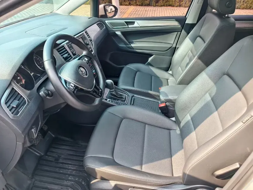 2019 Volkswagen Passat 1.4T 150HP L4 7DCT,autocango,china used car exporter,china ev exporter,chinese used car exporter,chinese used ev exporter