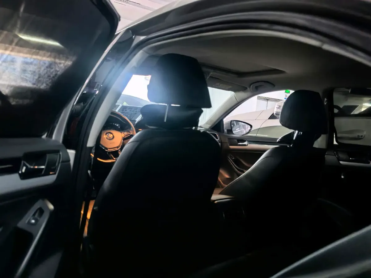 2018 Volkswagen Sagitar 1.2T 110HP L4 7DCT,autocango,china used car exporter,china ev exporter,chinese used car exporter,chinese used ev exporter