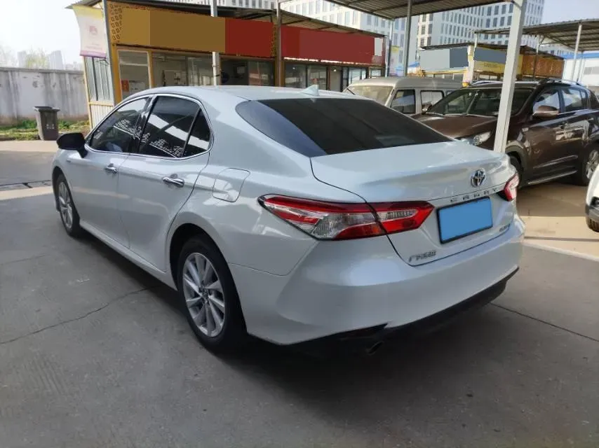 2023 Toyota Camry 2.5L 178HP L4 E-CVT Hybrid,autocango,china used car exporter,china ev exporter,chinese used car exporter,chinese used ev exporter