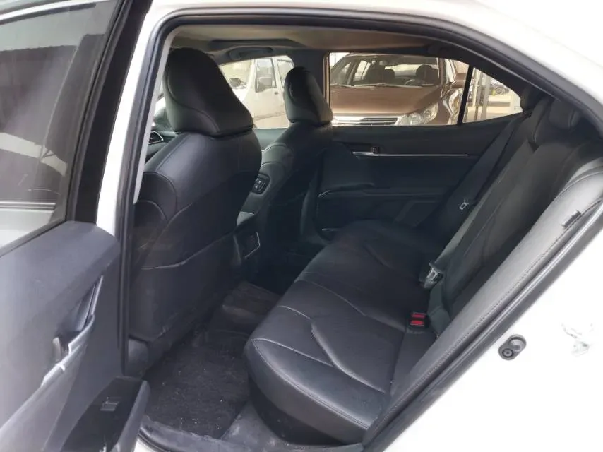 2023 Toyota Camry 2.5L 178HP L4 E-CVT Hybrid,autocango,china used car exporter,china ev exporter,chinese used car exporter,chinese used ev exporter