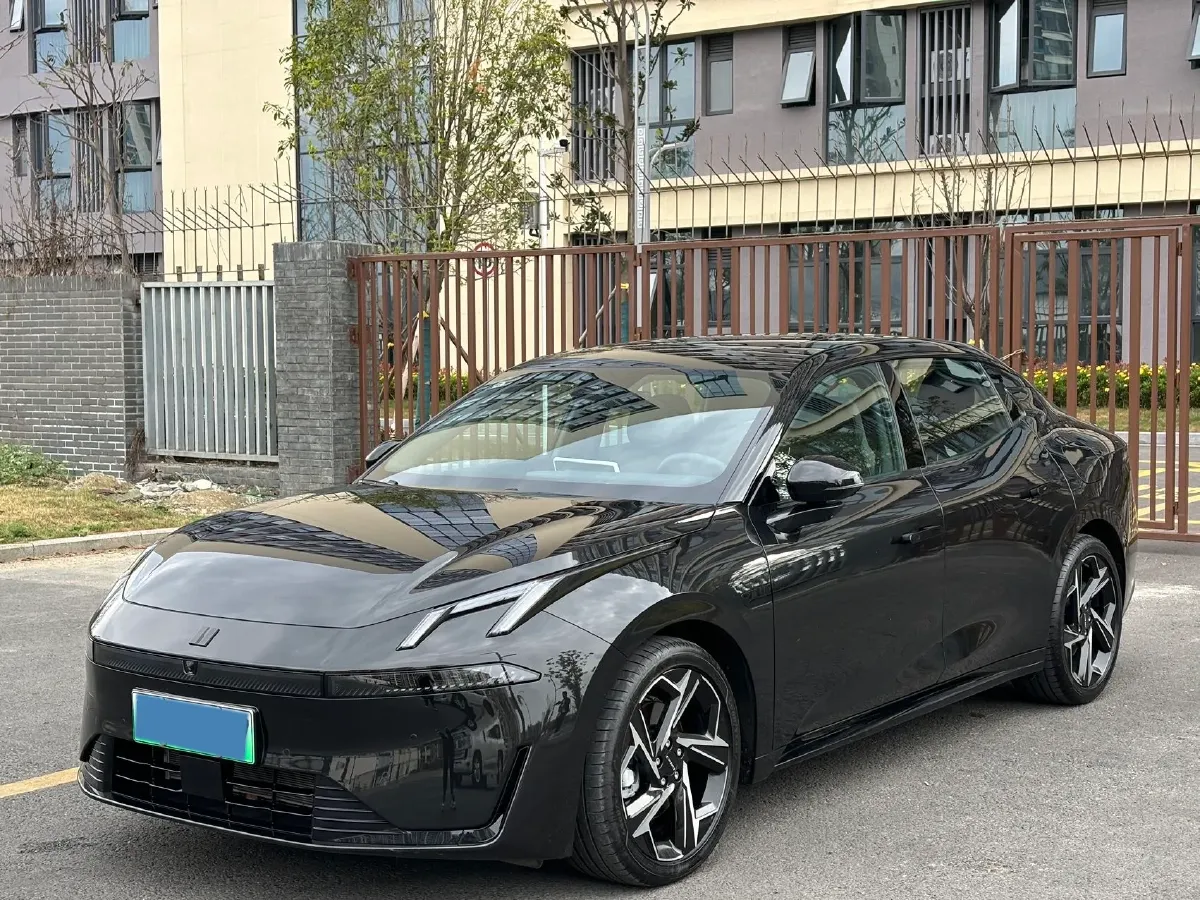 2024 LYNK&CO 07 EM-P 1.5T 163HP L4 3DHT PHEV 18.99KWH,autocango,china used car exporter,china ev exporter,chinese used car exporter,chinese used ev exporter