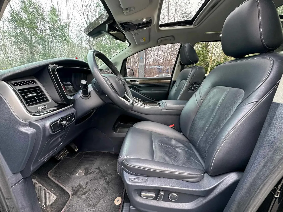 2023 GAC Trumpchi M8 2.0T 252HP L4 8AT,autocango,china used car exporter,china ev exporter,chinese used car exporter,chinese used ev exporter