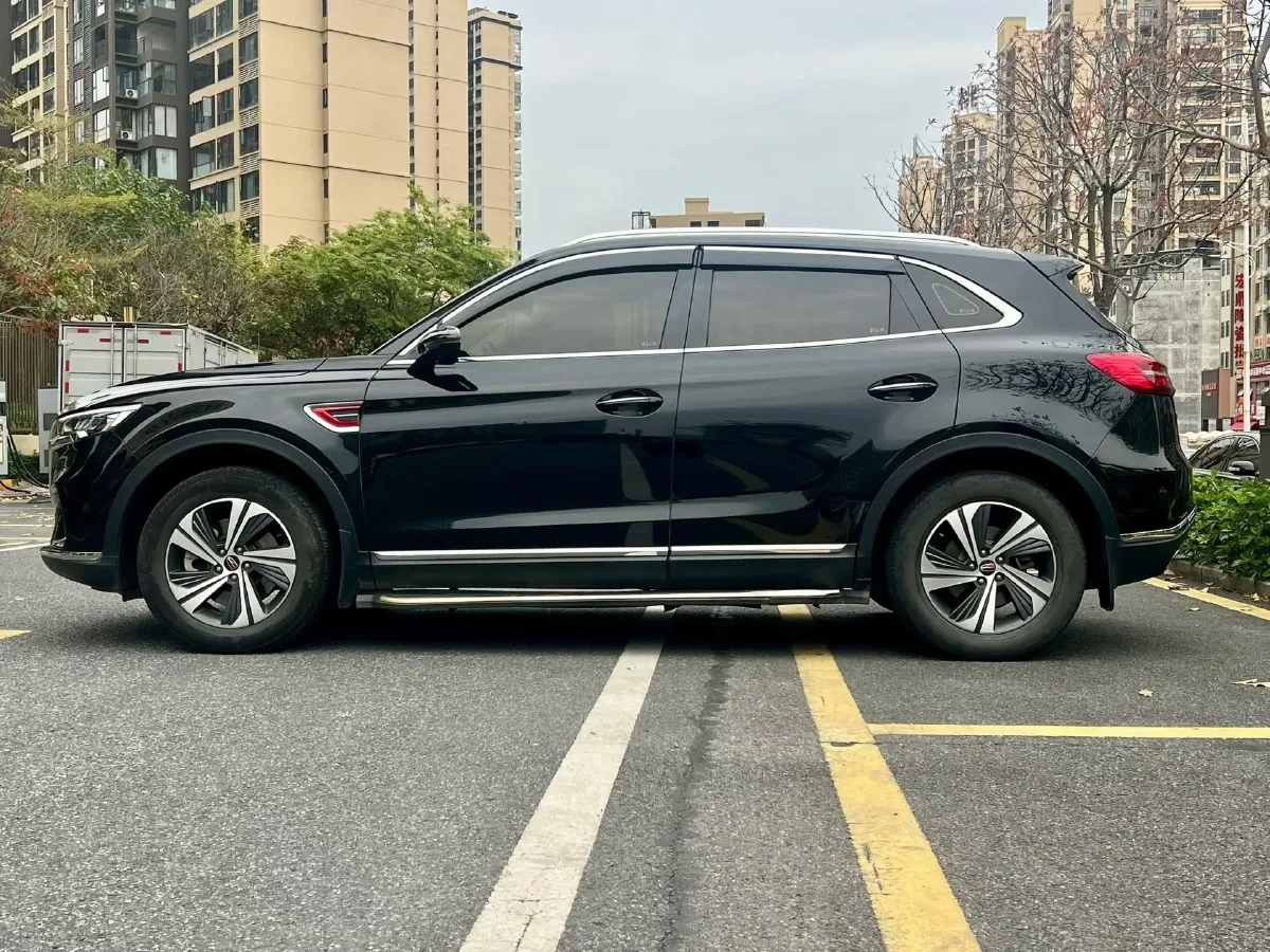 2019 HongQi HS5 2.0T 224HP L4 6AT,autocango,china used car exporter,china ev exporter,chinese used car exporter,chinese used ev exporter