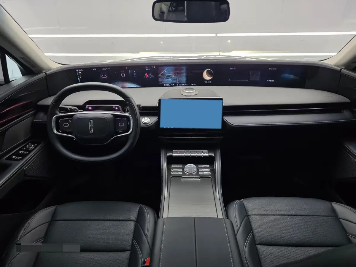 2023 Lincoln Nautilus 2.0T 261HP L4 8AT,autocango,china used car exporter,china ev exporter,chinese used car exporter,chinese used ev exporter