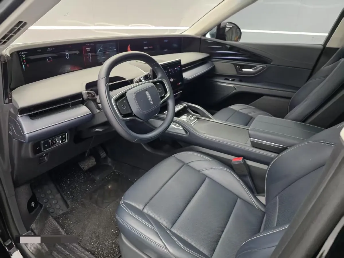 2023 Lincoln Nautilus 2.0T 261HP L4 8AT,autocango,china used car exporter,china ev exporter,chinese used car exporter,chinese used ev exporter