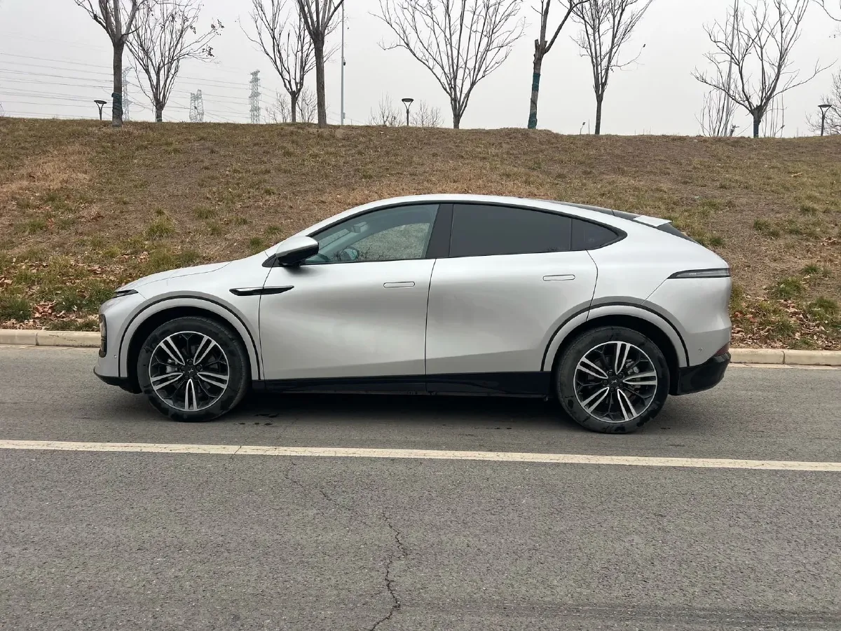 2023 Xpeng G6 BEV 87.5KWH,autocango,china used car exporter,china ev exporter,chinese used car exporter,chinese used ev exporter