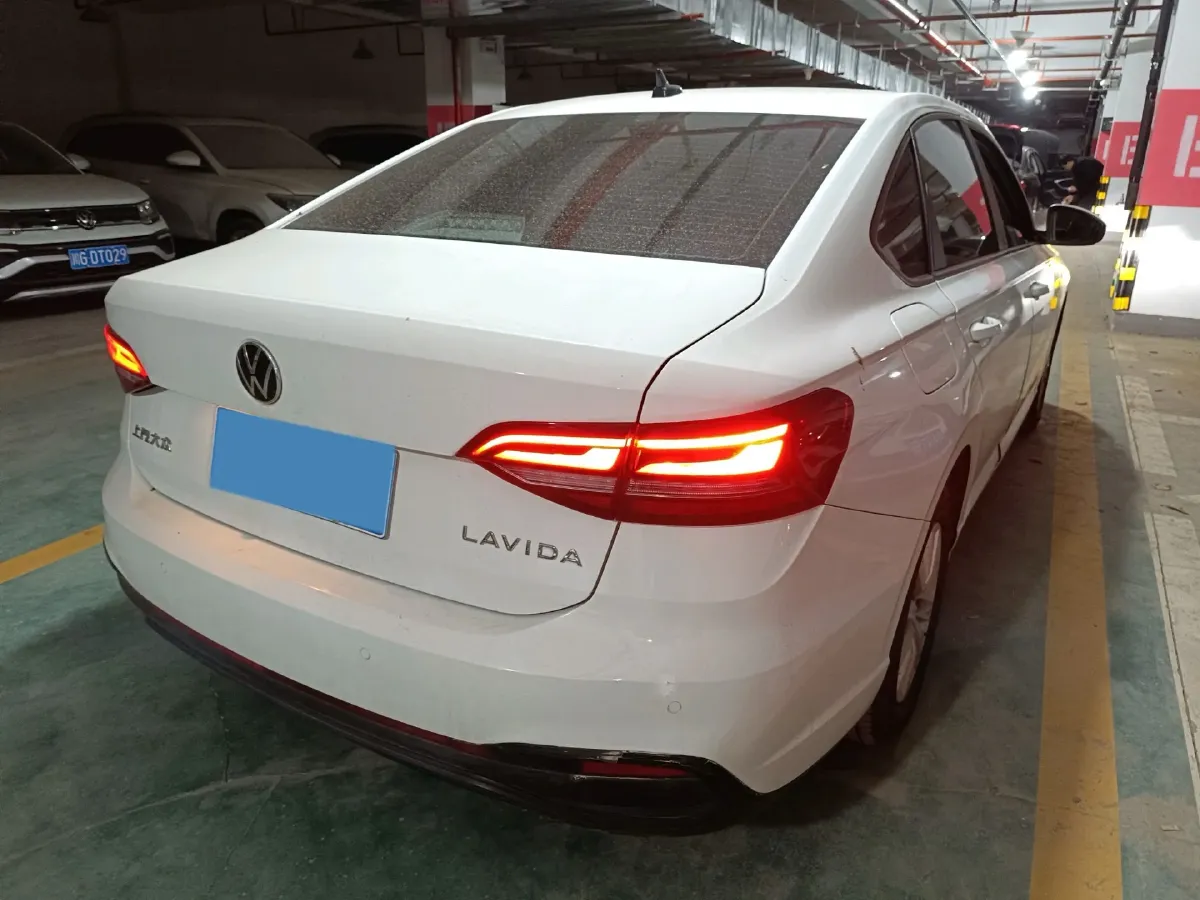 2023 Volkswagen Lavida 1.5L 113HP L4 6AT,autocango,china used car exporter,china ev exporter,chinese used car exporter,chinese used ev exporter