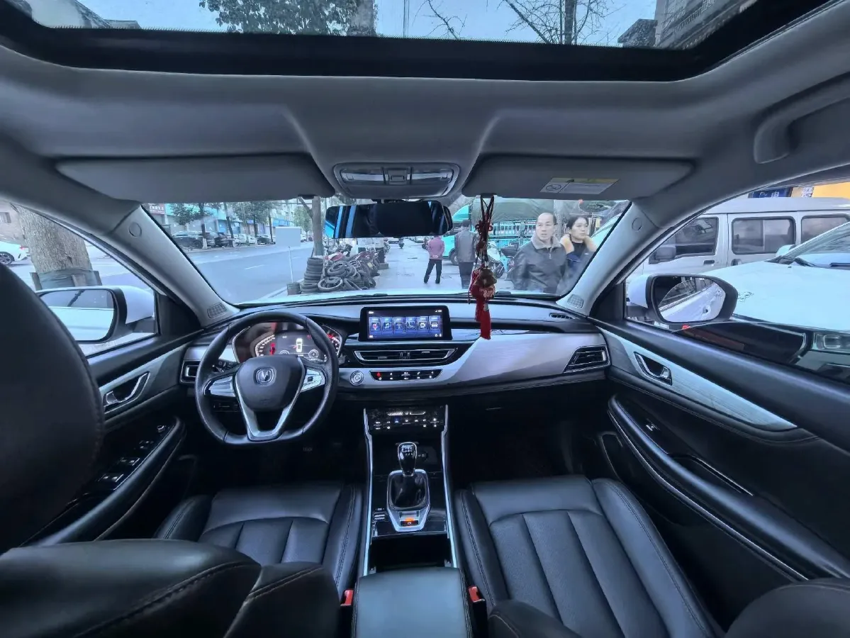 2020 ChangAn CS75 1.5T 178HP L4 6MT,autocango,china used car exporter,china ev exporter,chinese used car exporter,chinese used ev exporter