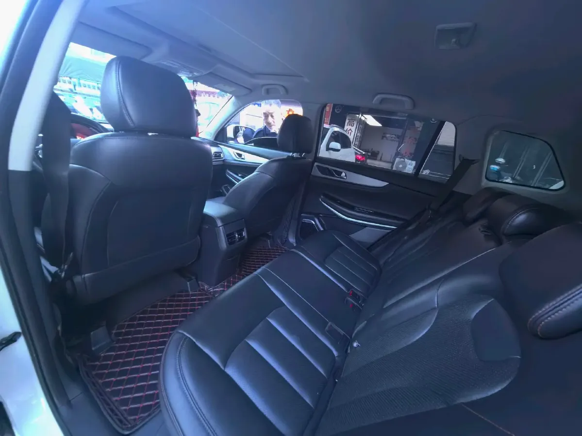 2020 ChangAn CS75 1.5T 178HP L4 6MT,autocango,china used car exporter,china ev exporter,chinese used car exporter,chinese used ev exporter