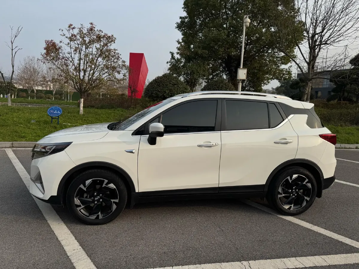 2022 GAC Trumpchi GS3 1.5T 169HP L4 6AT,autocango,china used car exporter,china ev exporter,chinese used car exporter,chinese used ev exporter