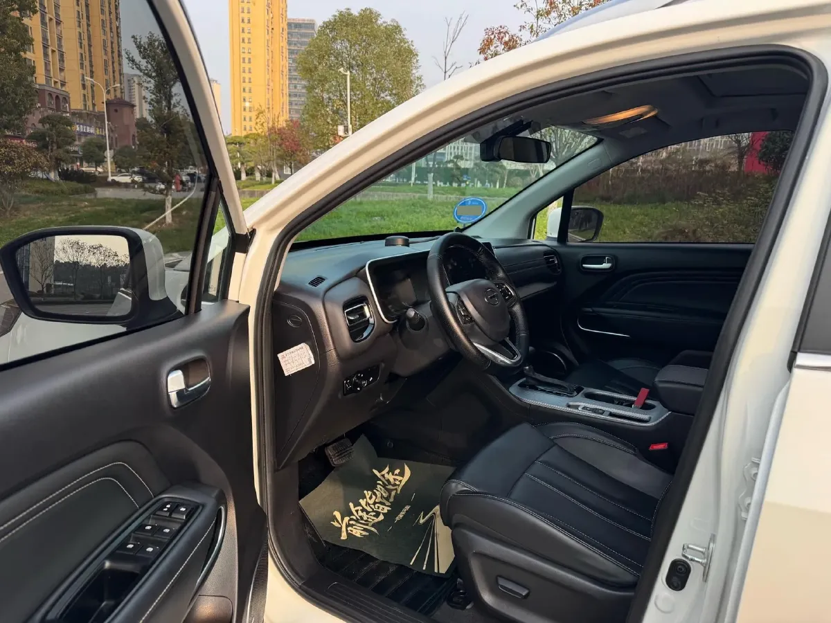 2022 GAC Trumpchi GS3 1.5T 169HP L4 6AT,autocango,china used car exporter,china ev exporter,chinese used car exporter,chinese used ev exporter