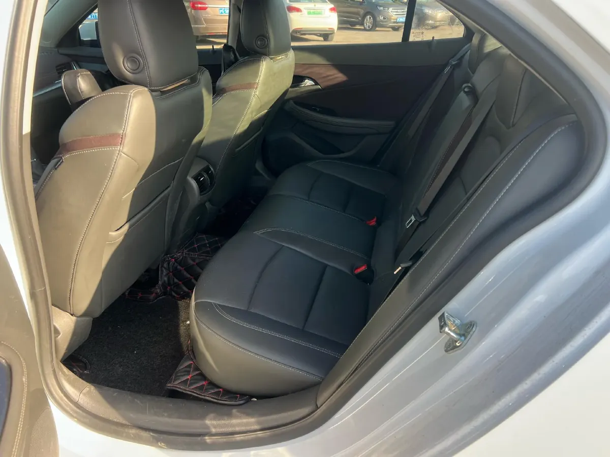 2018 Chevrolet Malibu 1.5T 170HP L4 6AT,autocango,china used car exporter,china ev exporter,chinese used car exporter,chinese used ev exporter