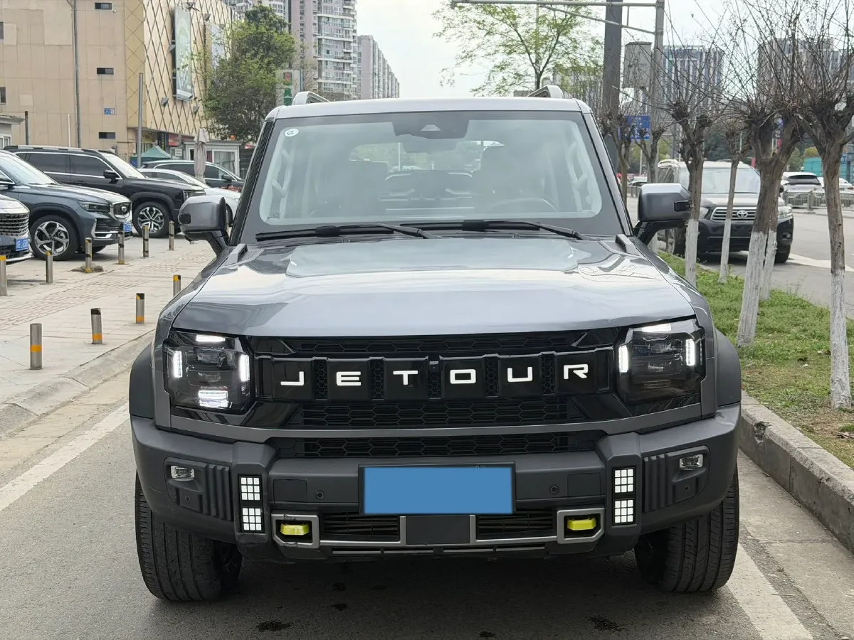 2023 Jetour Traveller 2.0T 254HP L4 7DCT,autocango,china used car exporter,china ev exporter,chinese used car exporter,chinese used ev exporter