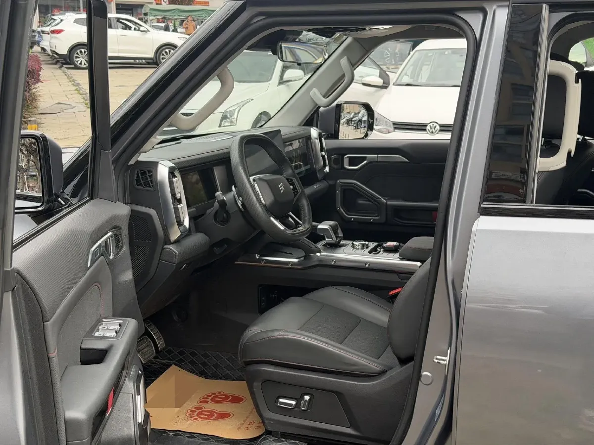 2023 Jetour Traveller 2.0T 254HP L4 7DCT,autocango,china used car exporter,china ev exporter,chinese used car exporter,chinese used ev exporter