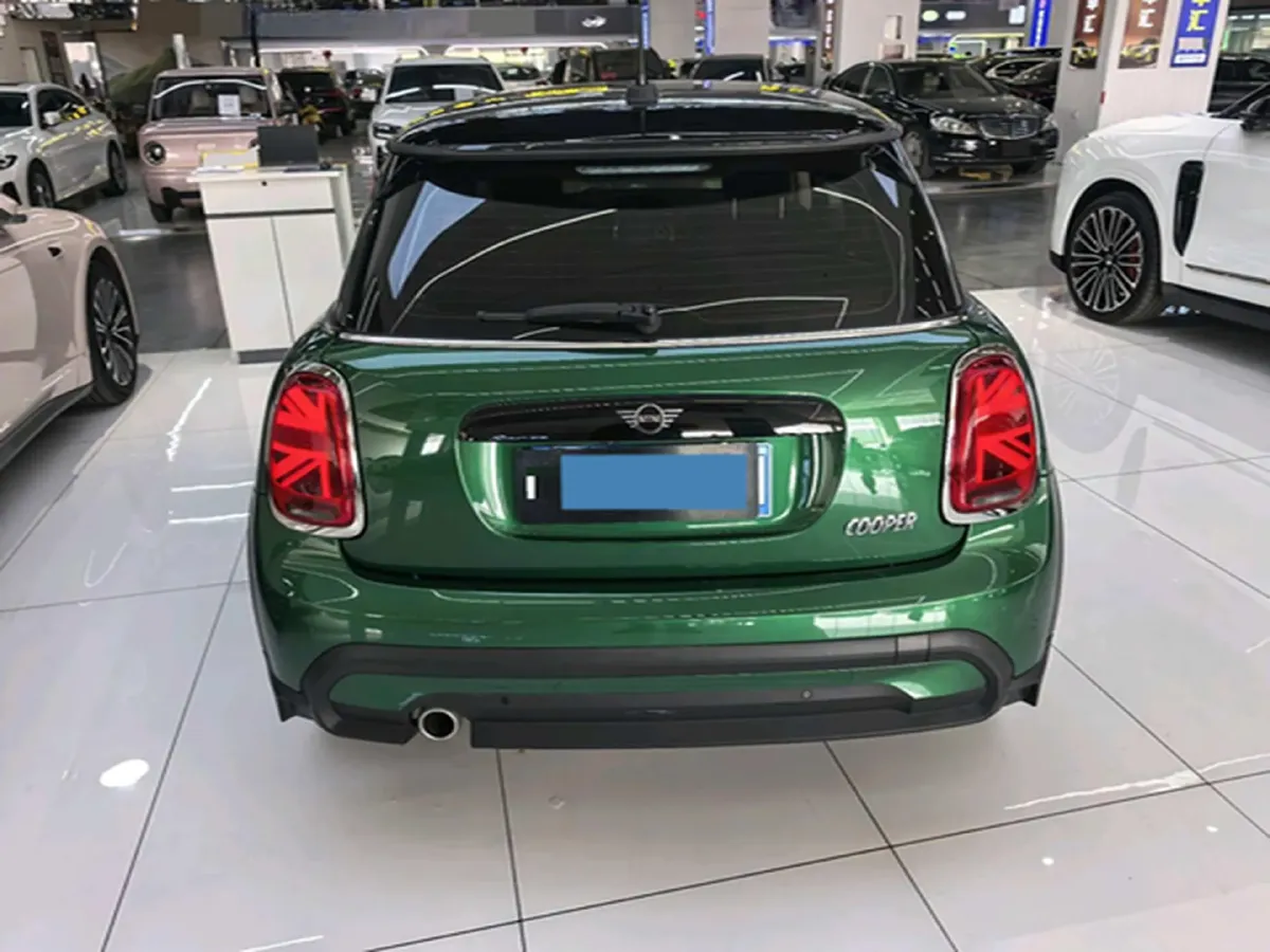 2023 MINI MINI 1.5T 136HP L3 7DCT,autocango,china used car exporter,china ev exporter,chinese used car exporter,chinese used ev exporter
