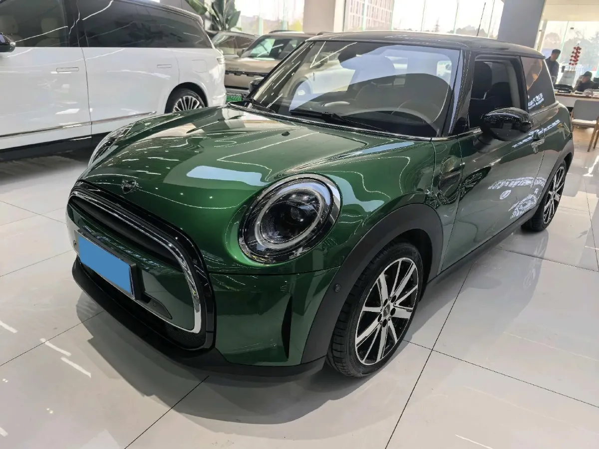 2023 MINI MINI 1.5T 136HP L3 7DCT,autocango,china used car exporter,china ev exporter,chinese used car exporter,chinese used ev exporter