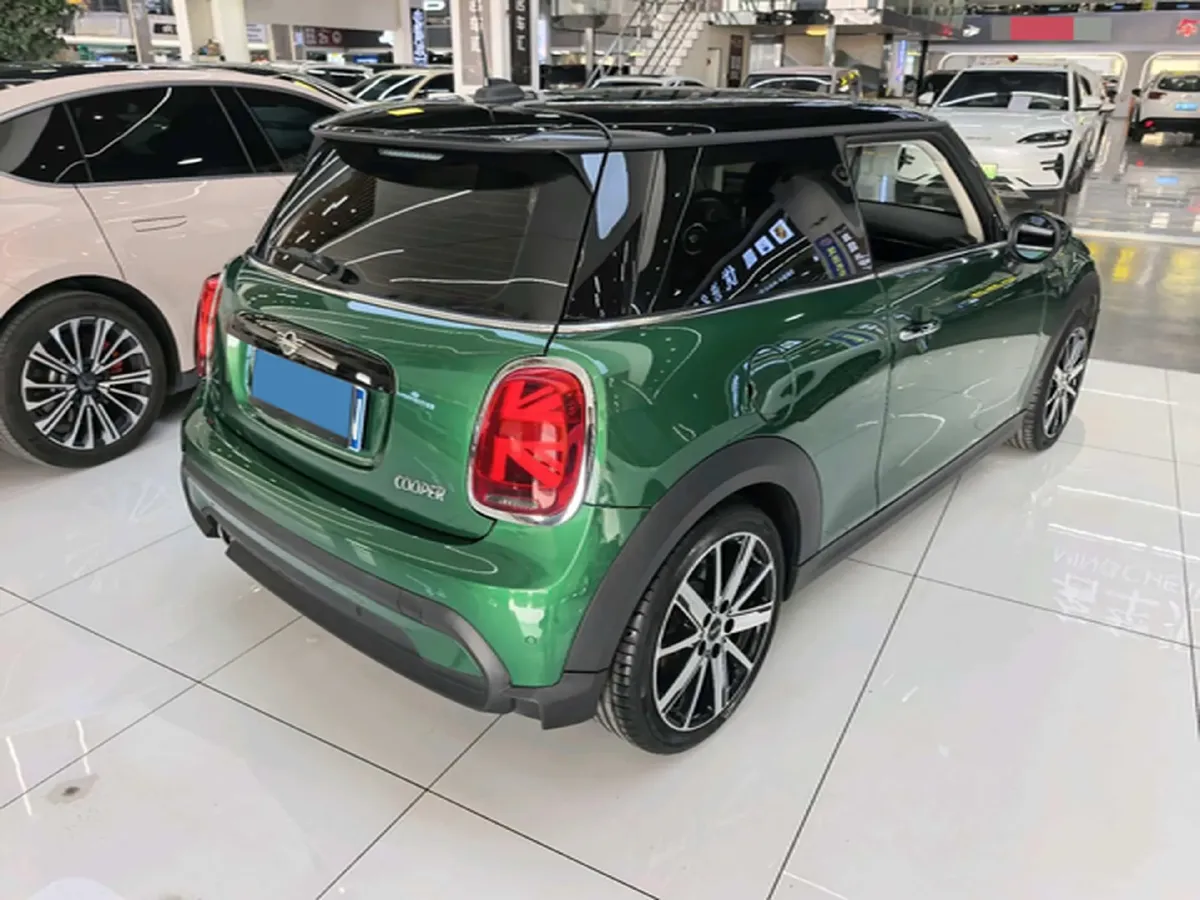 2023 MINI MINI 1.5T 136HP L3 7DCT,autocango,china used car exporter,china ev exporter,chinese used car exporter,chinese used ev exporter