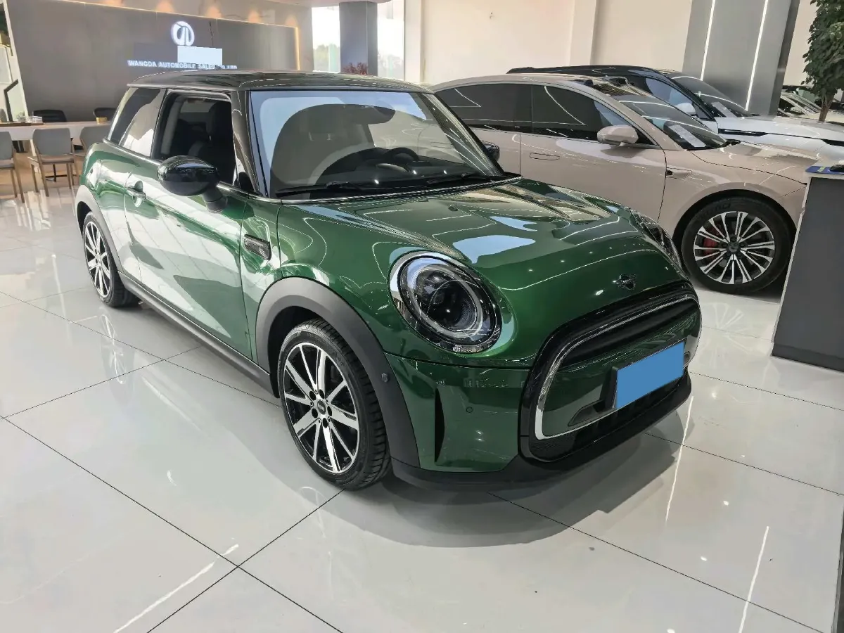 2023 MINI MINI 1.5T 136HP L3 7DCT,autocango,china used car exporter,china ev exporter,chinese used car exporter,chinese used ev exporter