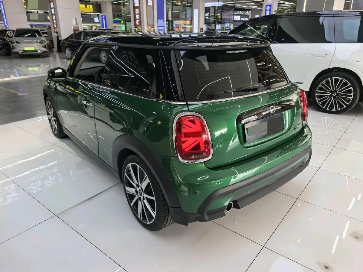 2023 MINI MINI 1.5T 136HP L3 7DCT,autocango,china used car exporter,china ev exporter,chinese used car exporter,chinese used ev exporter