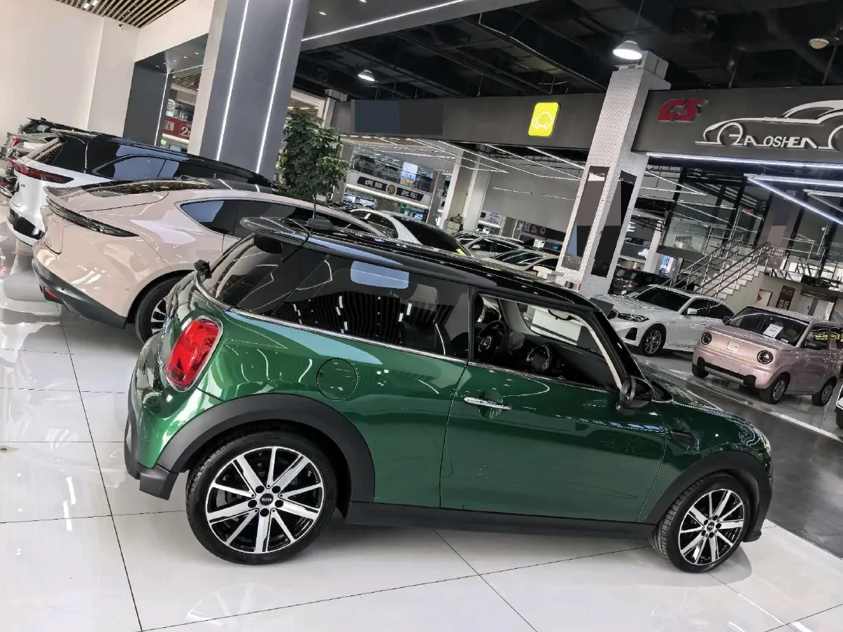 2023 MINI MINI 1.5T 136HP L3 7DCT,autocango,china used car exporter,china ev exporter,chinese used car exporter,chinese used ev exporter